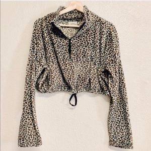 URBAN OUTFITTERS leopard fleece crop pullover top